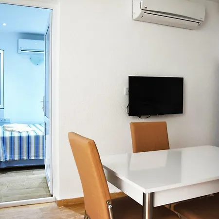 Ξενοδοχείο με διαμερίσματα Sunrise Marina Apart *